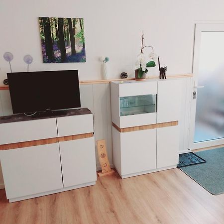 Modernes Souterrain Apartment Black Forest Mit Separatem Eingang Und Kfz-Stellplatz Bad Dürrheim Dış mekan fotoğraf